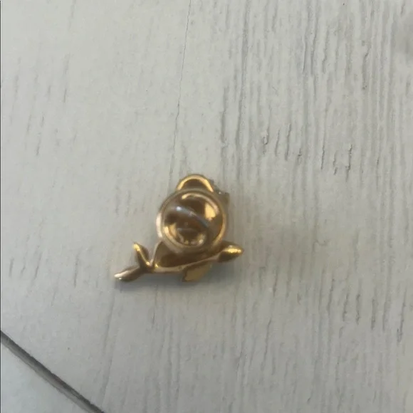 retired Swarovski baby seal pin or tie tack - Picture 3 of 3